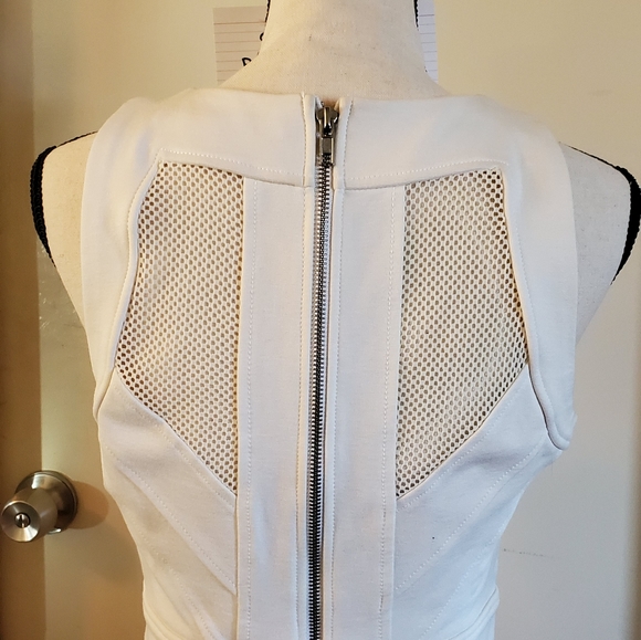 Top - Picture 2 of 2